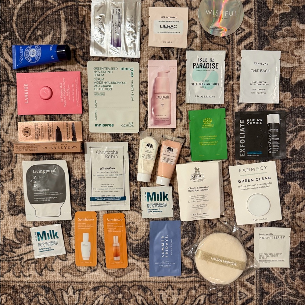 Sephora Mega Sample Set (25 pieces)